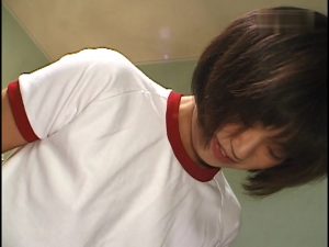 KymjY11f401669497717.5.mp4_000558.591.jpg