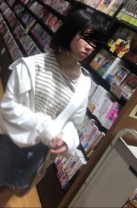 YU1Mf3d58a1679225588.77.jpg