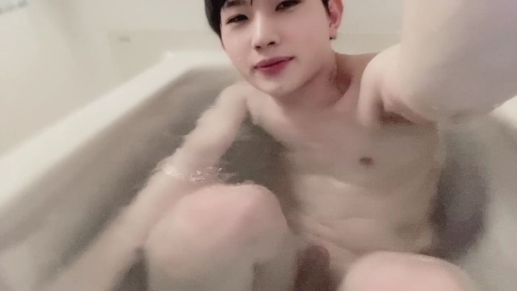 8Lck3105f21680407856.9.mp4_000667533.png
