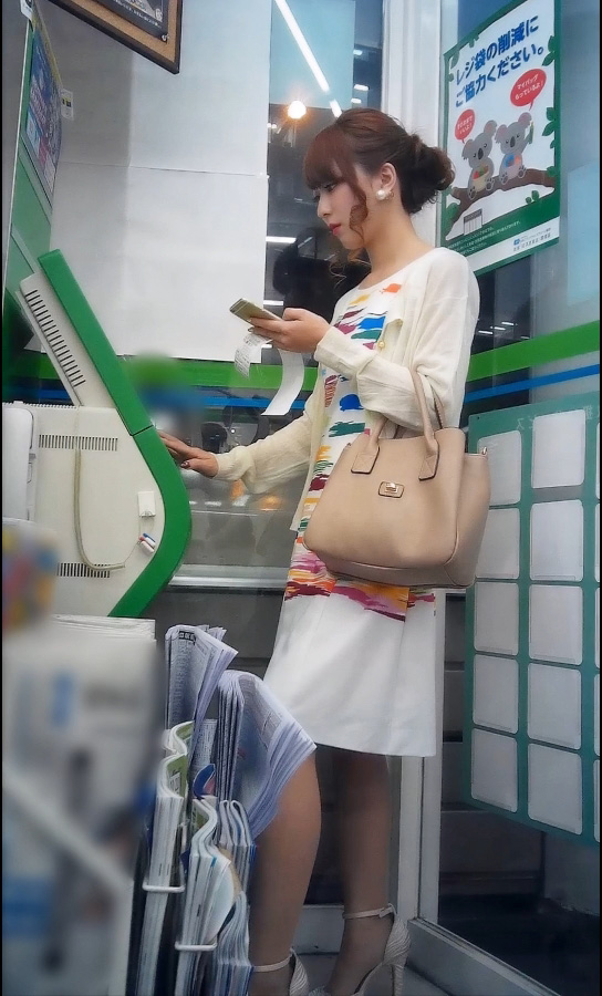 MXQyx186e51690198281.12.mp4_snapshot_00.03.495.jpg