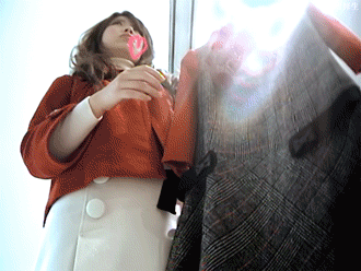 J5e3H1cb9b1692809587.81.gif