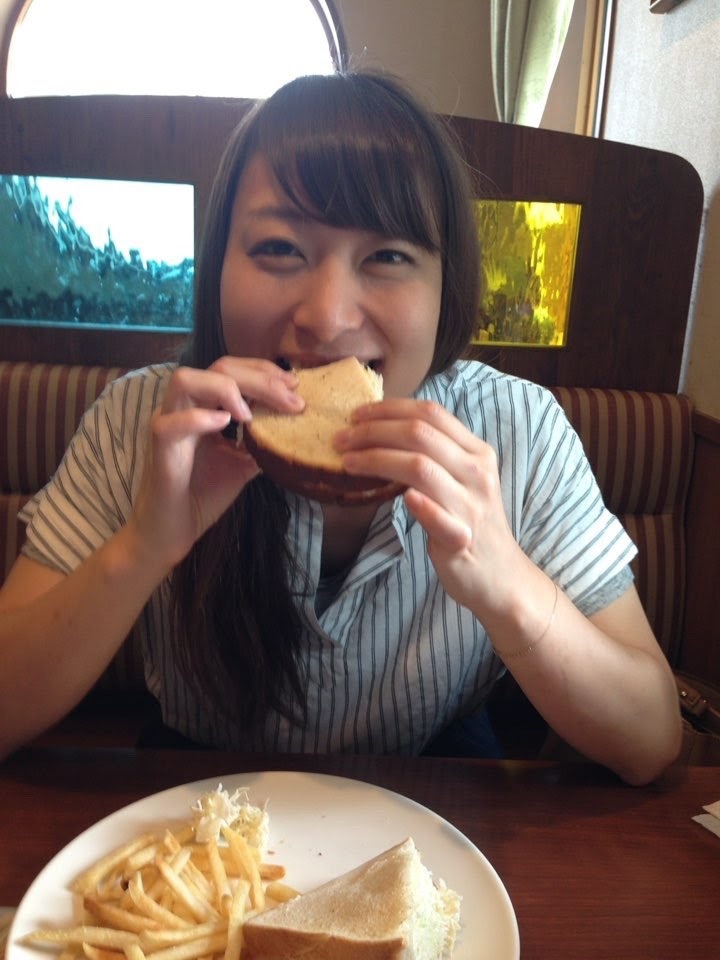 SR5Fhbc56e1697679684.06.jpg