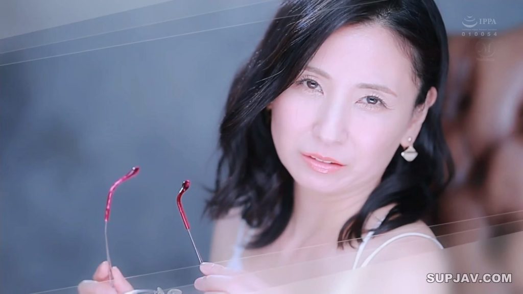 V1ASU5af381697077825.04.com-無料高画質エロ動画.mp4_20231012_112633.235.jpg