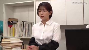 fp0jY927ec1700257519.1.com-無料高画質エロ動画_2-frame-at-3m29s.jpg